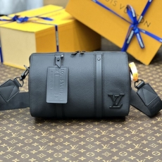 LV Speedy Bags